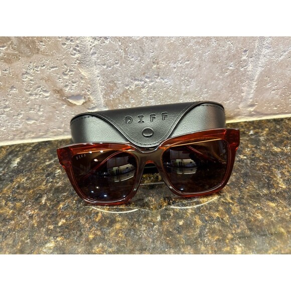 Diff Eyewear Accessories - DIFF Bella DIFF Bella Sunglasses Brown Amber Frames Brown Lenses Gold Tone NEW
